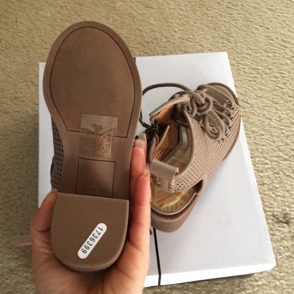 NEW Girls Dolce Vita Luna Peep Toe Bootie Sandal - Picture 6 of 6